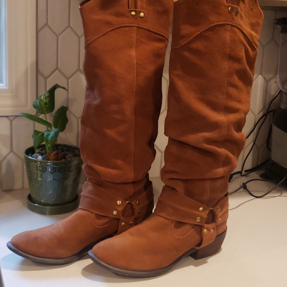 Tall suede boots